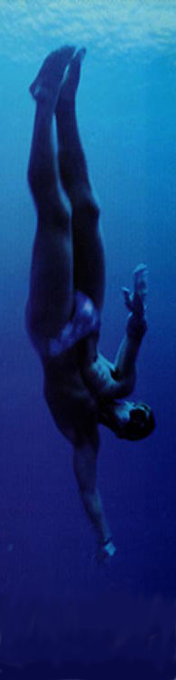 A free diver.  This picture was adapted from the one at http://www.softntt.it/pelizzari/ph8_en.htm
